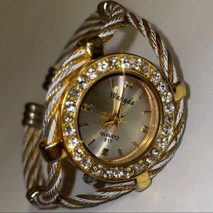 Wangda Gold Tone Rope Crystal Rhinestone Analogue Wrist Watch Bangle